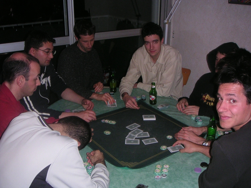 2004_12_03_La_Motte_Servolex_poker_050.jpg (416314 octets)